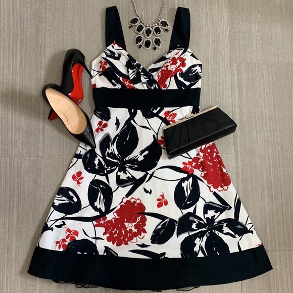 SPEECHLESS flower print dress - Picture 10 of 16